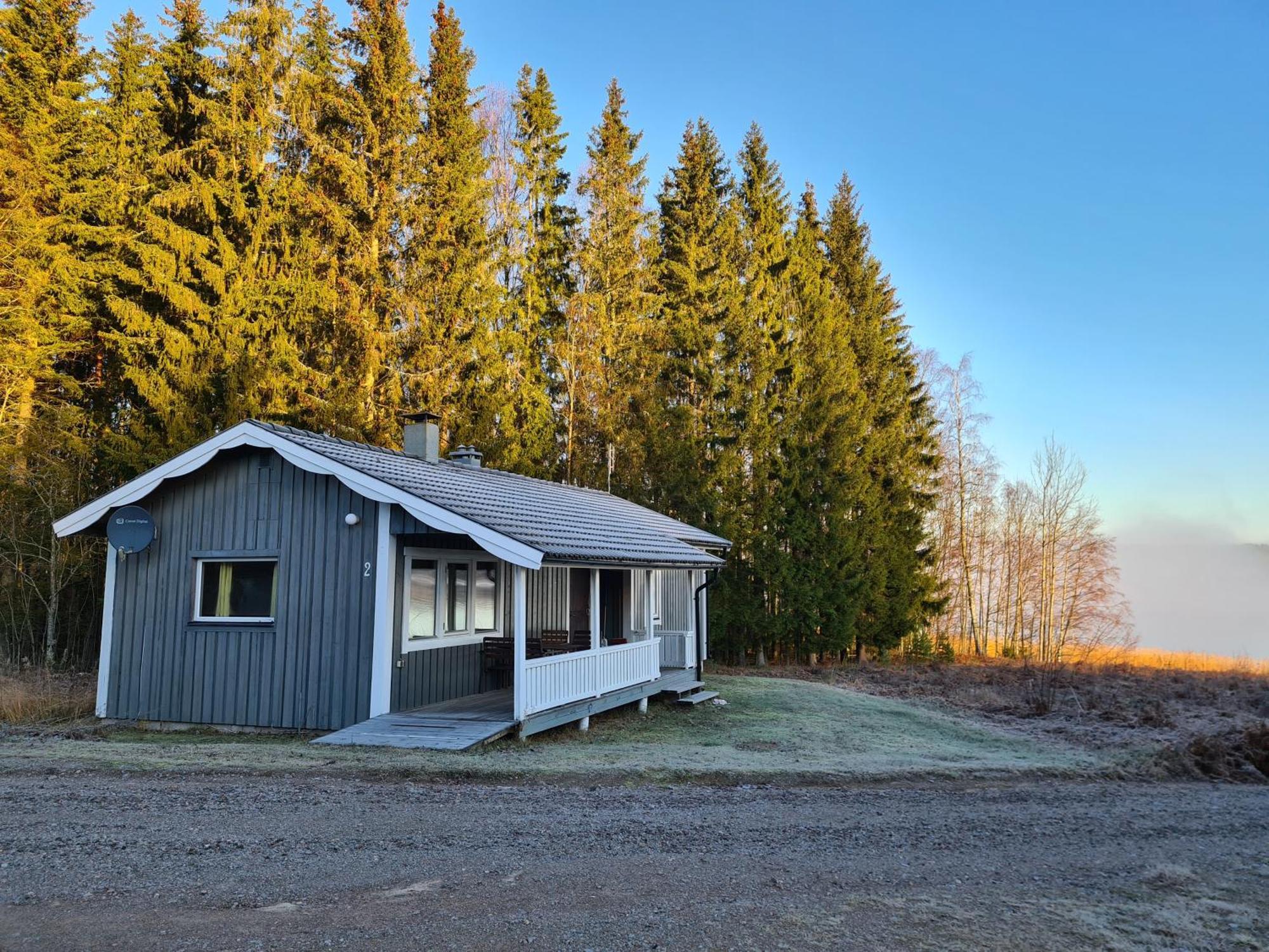 Bjoernbyn Stugby Apartamento Råda Exterior foto